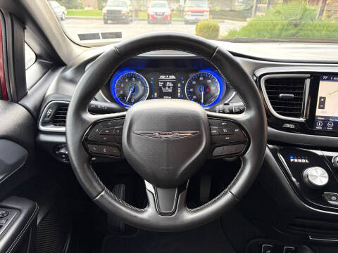 2018 Chrysler Pacifica Touring Plus