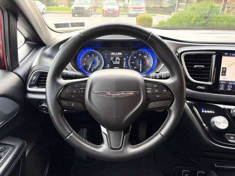 2018 Chrysler Pacifica Touring Plus