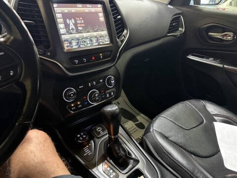 2020 Jeep Cherokee