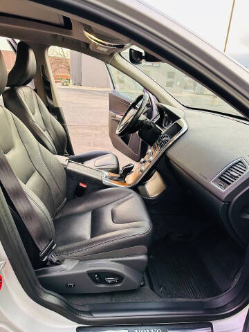 2017 Volvo XC60 T6 Inscription