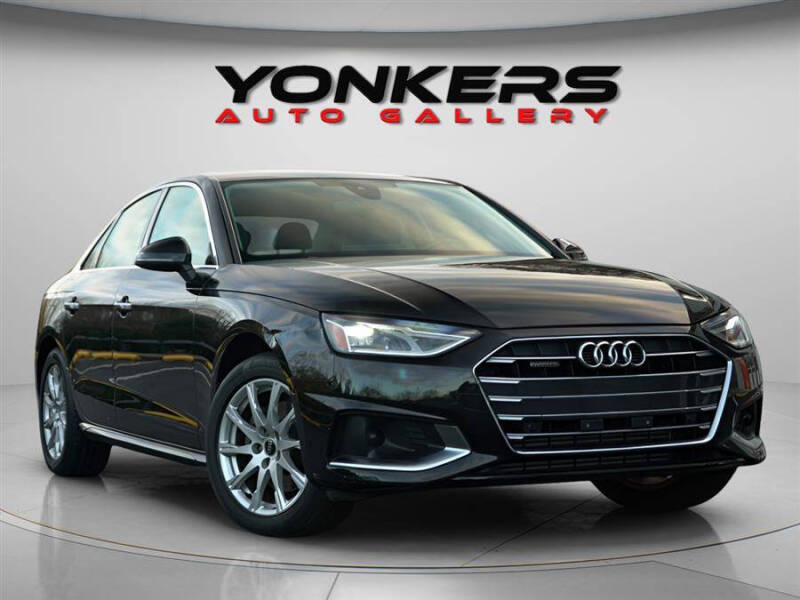 2022 Audi A4 quattro Premium 40 TFSI