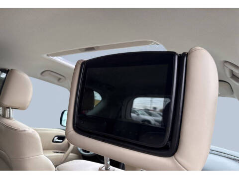 2023 Nissan Armada Platinum