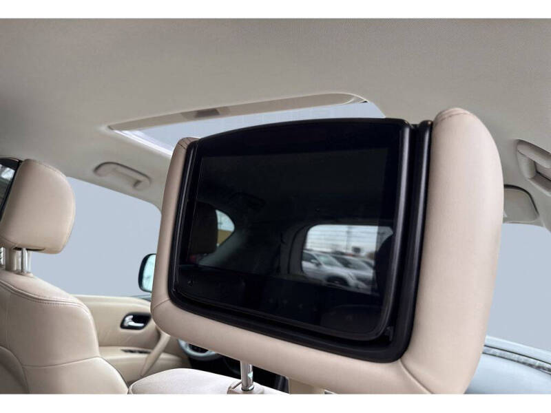 2023 Nissan Armada Platinum