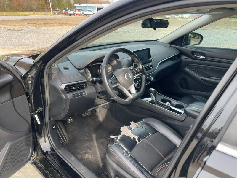 2021 Nissan Altima 2.5 SR