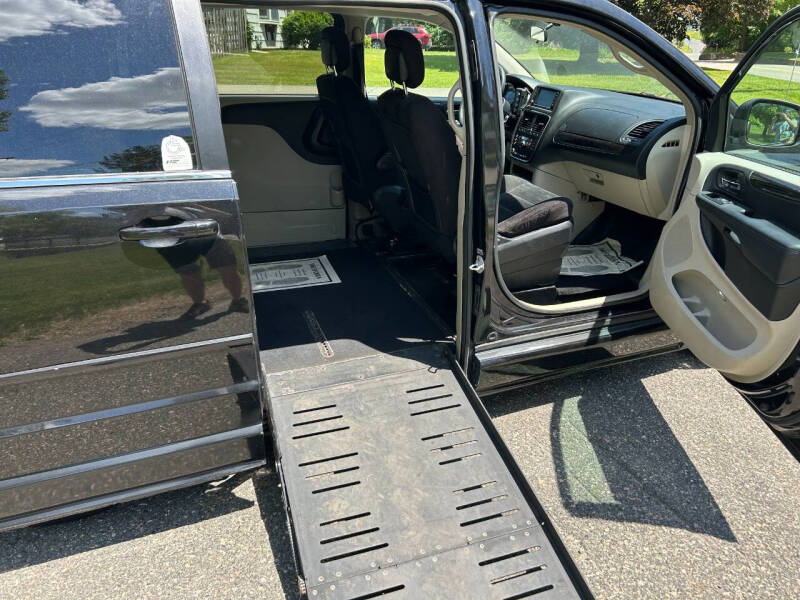 2012 Dodge Grand Caravan Crew