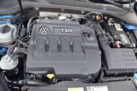 2015 Volkswagen Golf TDI SE