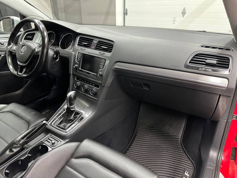 2017 Volkswagen Golf Alltrack TSI SEL 4Motion