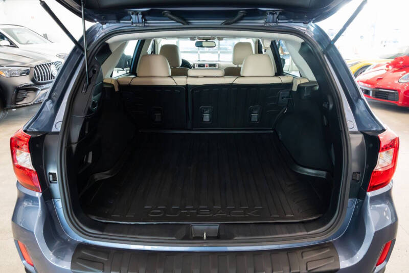 2015 Subaru Outback 2.5i Limited