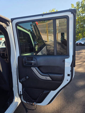 2015 Jeep Wrangler Unlimited Sport