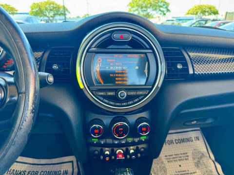 2017 MINI Convertible Cooper S