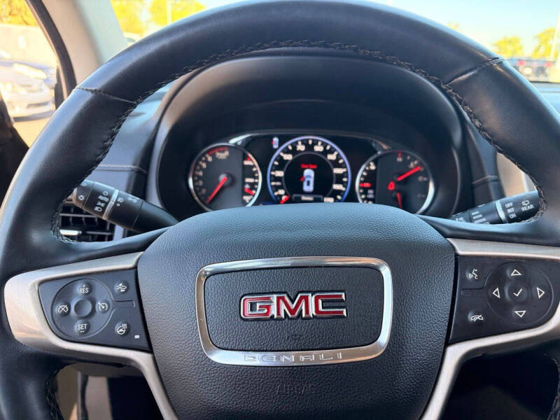 2023 GMC Terrain Denali