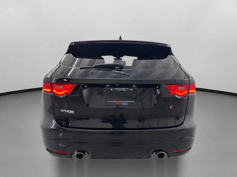 2020 Jaguar F-PACE S