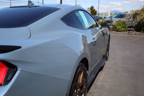 2024 Ford Mustang EcoBoost Premium