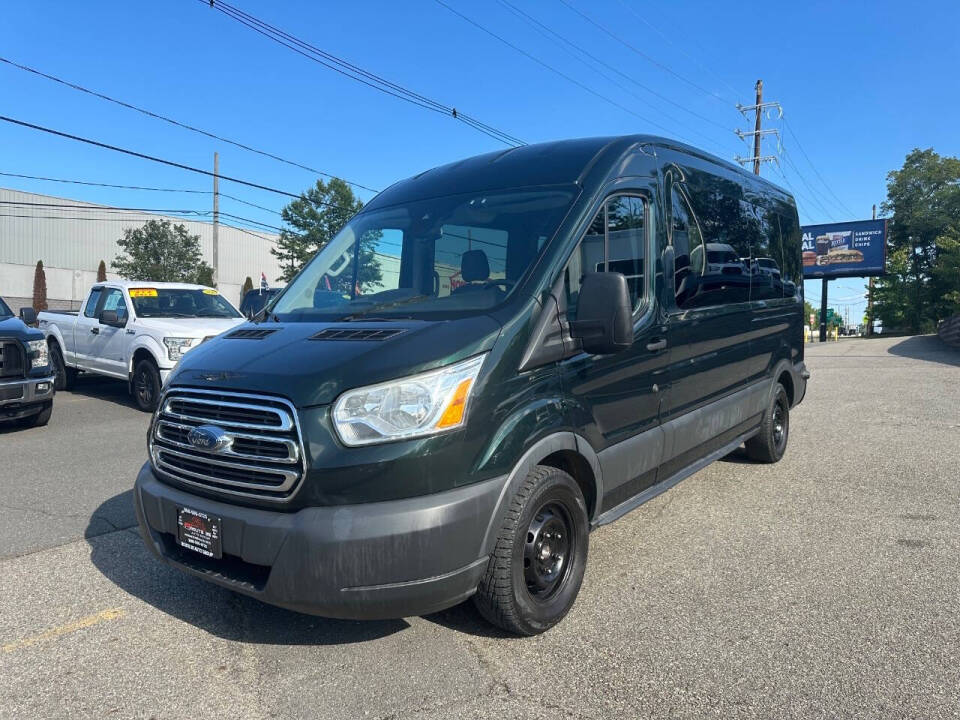 2015 Ford Transit XLT's photo
