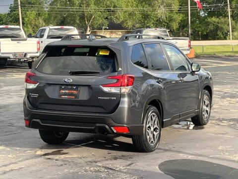 2022 Subaru Forester Premium