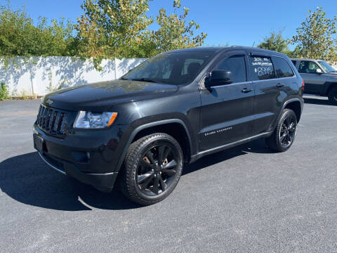 2012 Jeep Grand Cherokee for sale at Caps Cars Of Taylorville in Taylorville IL