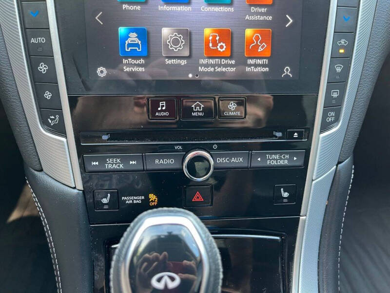 2022 Infiniti Q50 Luxe