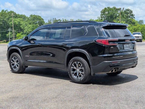 2024 GMC Acadia AT4