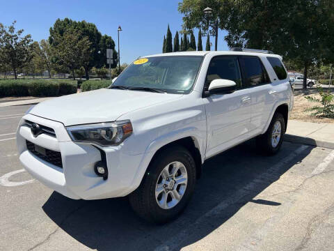 2023 Toyota 4Runner SR5