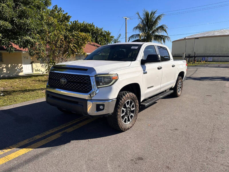 2018 Toyota Tundra SR5