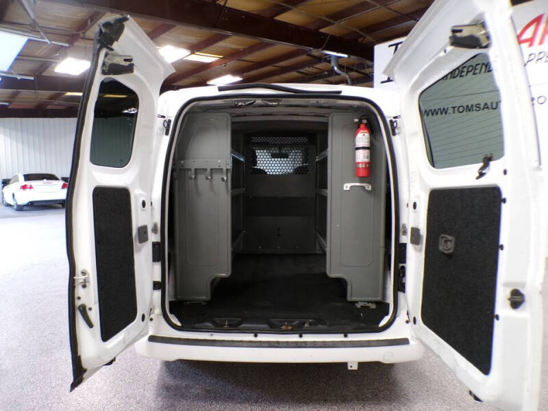 2017 Nissan NV200 SV