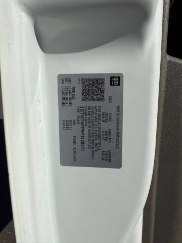 2023 GMC Savana 2500