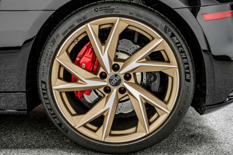 2023 Audi R8 5.2 V10 performance