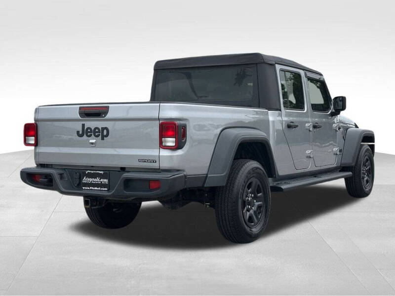 2021 Jeep Gladiator Sport