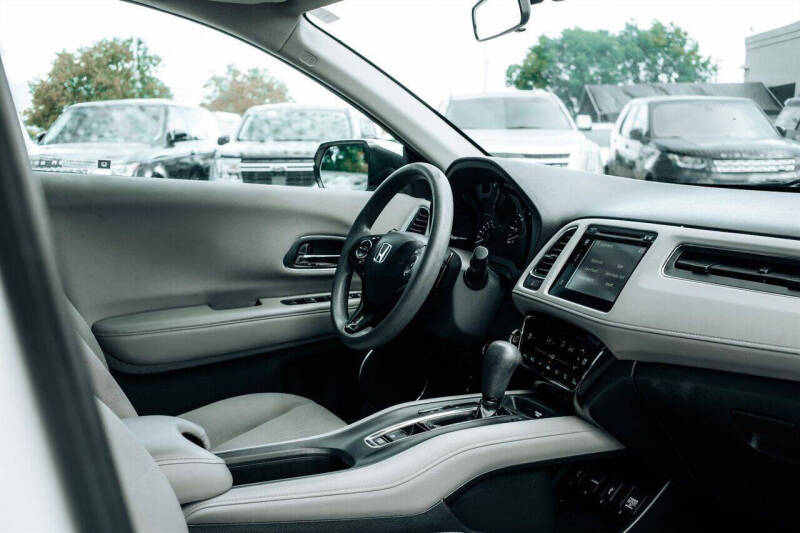 2017 Honda HR-V EX