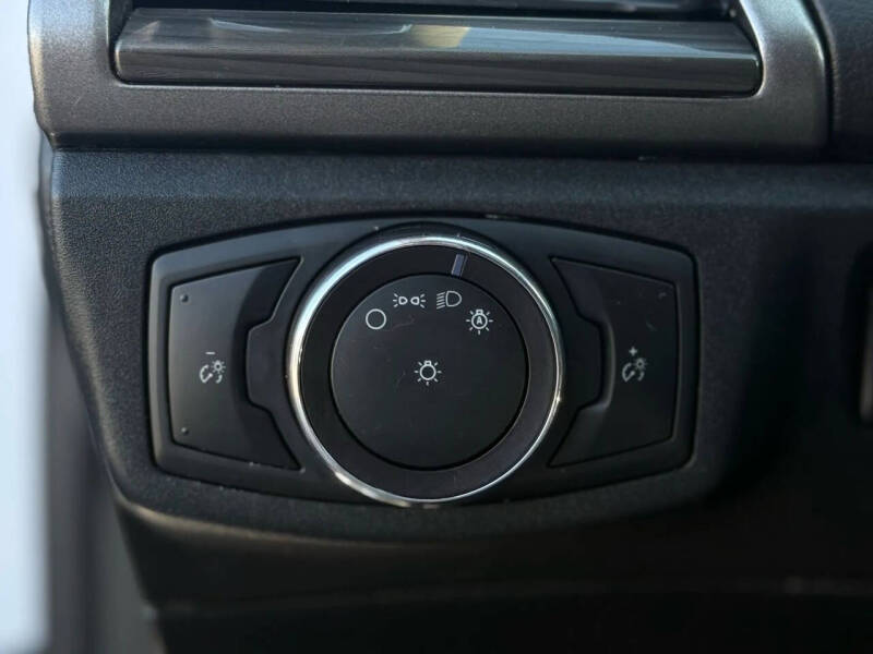 2020 Ford Fusion SEL