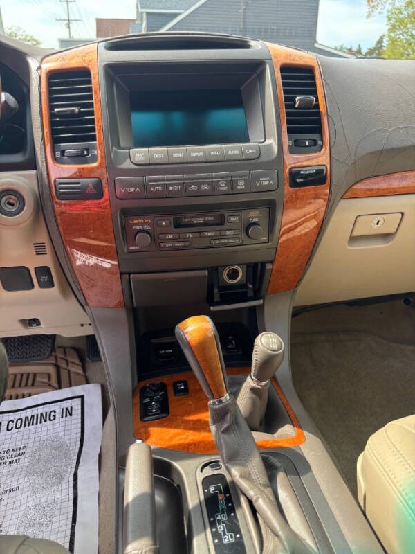 2004 Lexus GX 470