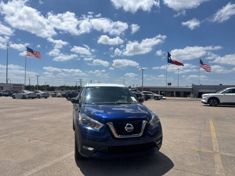 2019 Nissan Kicks SR