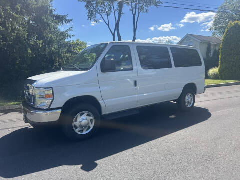2013 Ford E-Series E-350 SD XL