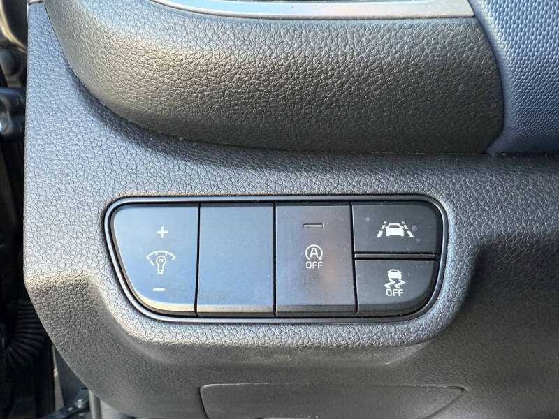 2022 Kia Seltos Nightfall