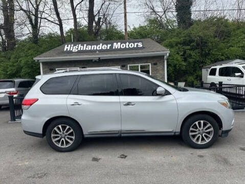 2013 Nissan Pathfinder for sale at Highlander Motors in Radford VA