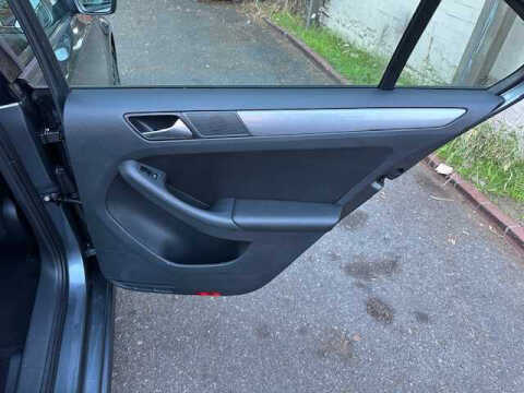 2016 Volkswagen Jetta 1.8T Sport