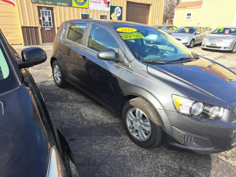 2016 Chevrolet Sonic LT Auto