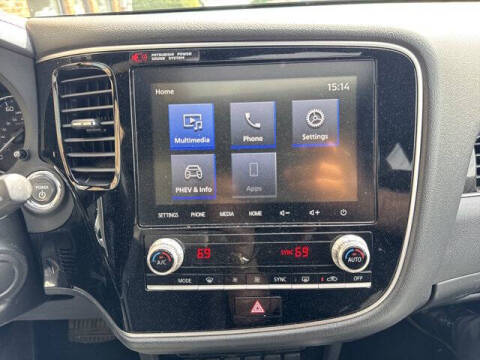 2022 Mitsubishi Outlander PHEV