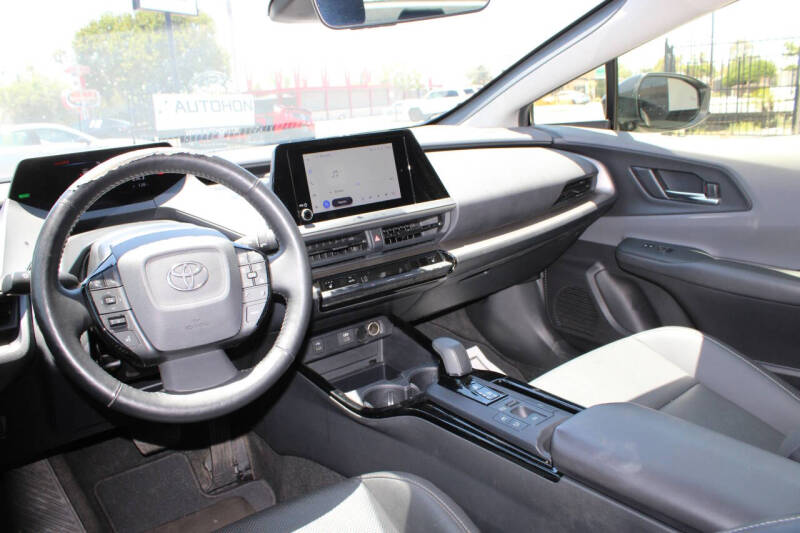 2024 Toyota Prius