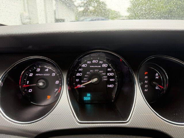 2011 Ford Taurus SEL