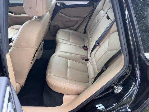 2017 Porsche Macan S
