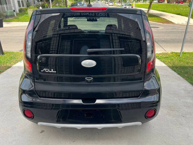 2019 Kia Soul +
