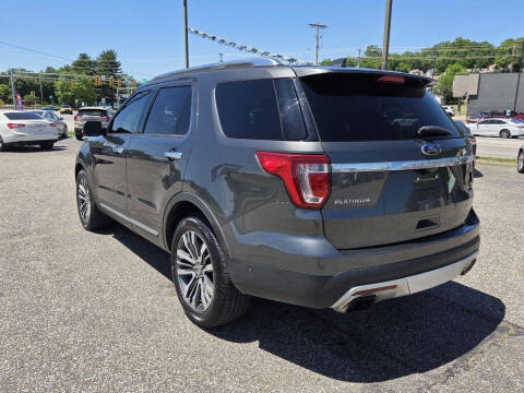 2017 Ford Explorer Platinum