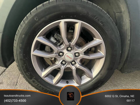 2023 GMC Terrain SLT