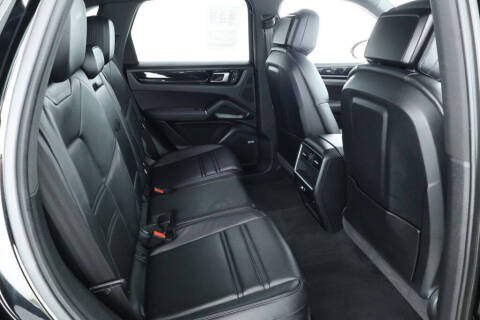 2022 Porsche Cayenne