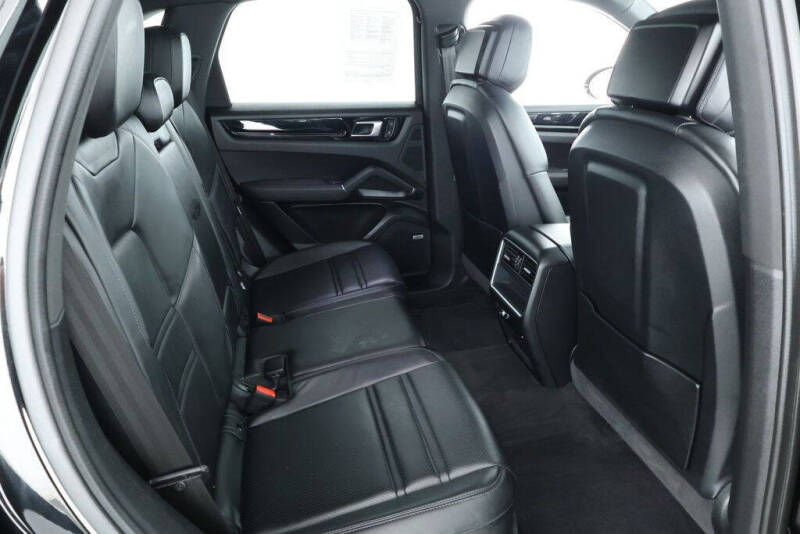 2022 Porsche Cayenne