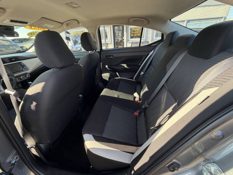 2021 Nissan Versa SV