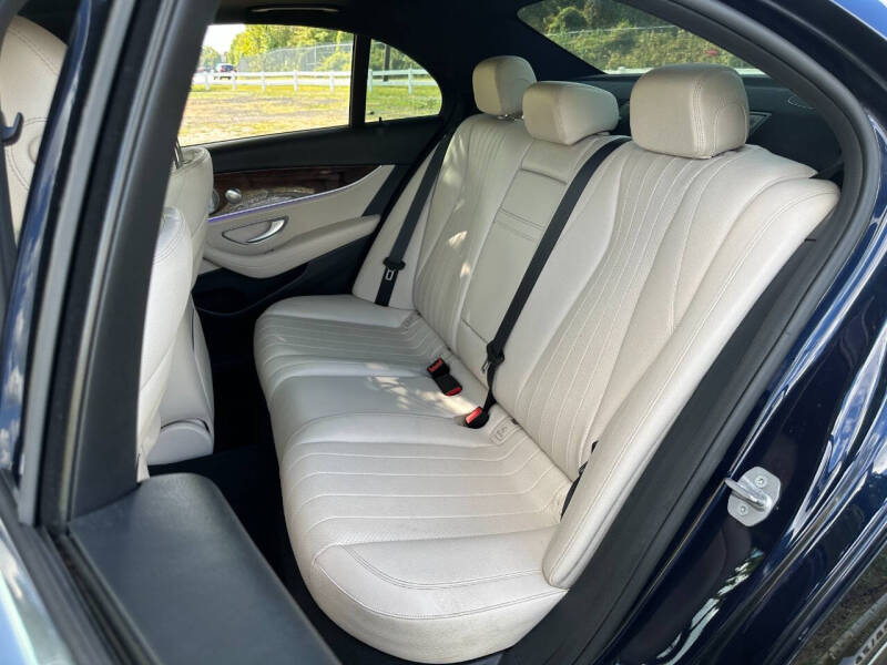 2017 Mercedes-Benz E-Class E 300 4MATIC