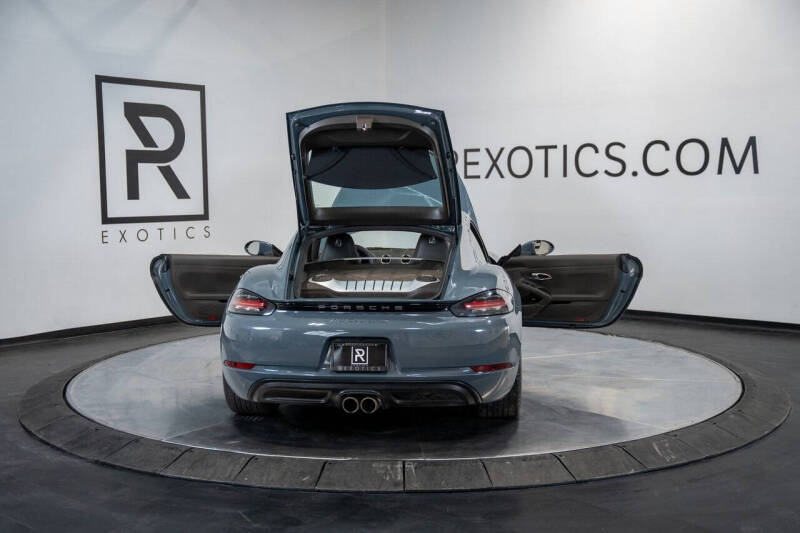 2017 Porsche 718 Cayman S