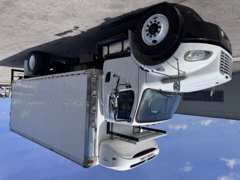 2018 Freightliner M2 106